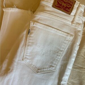 Levi’s 721 High Rise Skinny Ankle Jeans- White Size 25